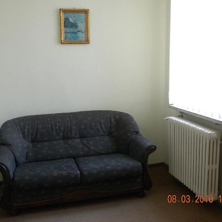 Hotel Continental City Center Yaş Dış mekan fotoğraf