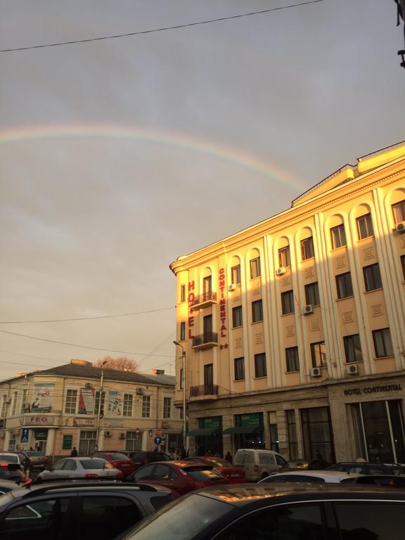 Hotel Continental City Center Yaş Dış mekan fotoğraf